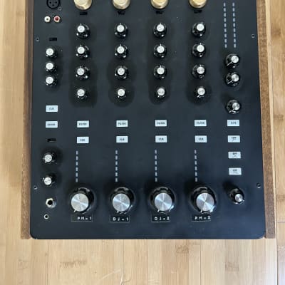 Allen & Heath XONE:43 4+1 Channel DJ Scratch Mixer | Reverb