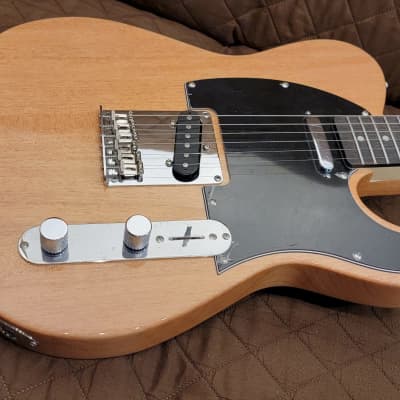 Jay Turser JT-LT-N LT Series Single Cutaway Solid Body Maple Neck 6-String Electric Guitar w/Hard Case image 12