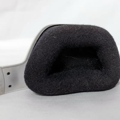 Skullcandy SLYR Wired Gaming Headset with Mic in White/Black Bild 7