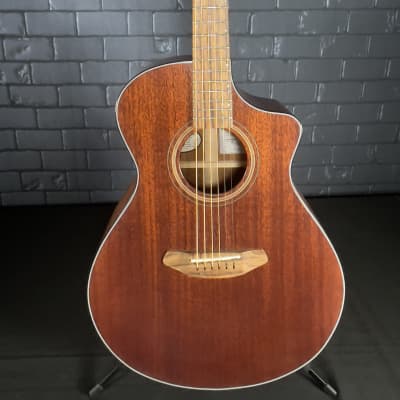 Breedlove Discovery Collection Wildwood Concert Satin CE Solid Wood - African Mahogany image 2