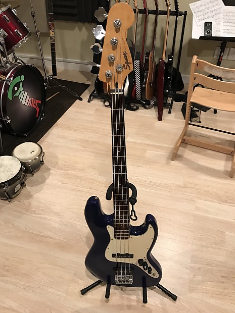 Limited Edition Affinity Series® Active Jazz Bass® – Fender