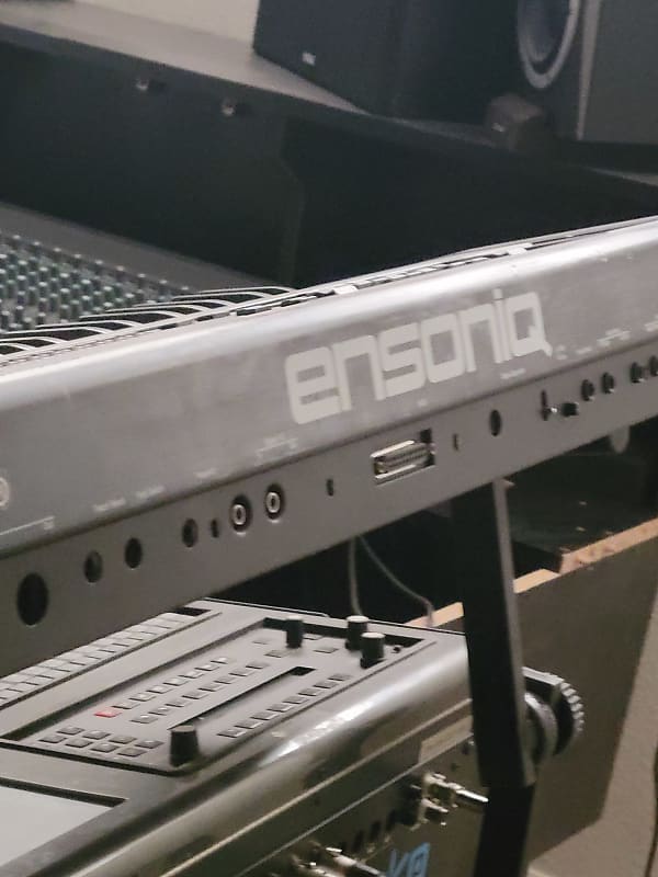 Ensoniq ASR-10 Advanced Sampling Recorder 1992 - Black image 1