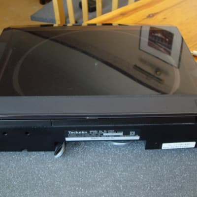 Technics SL-J11 OR DC Servo Automatic Turntable System 1992 - Black image 13