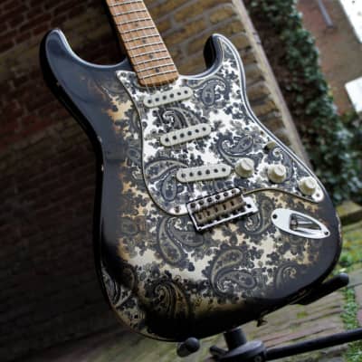 Fender Custom Shop Limited Edition '68 Black Paisley Stratocaster, Relic - Black Paisley image 15