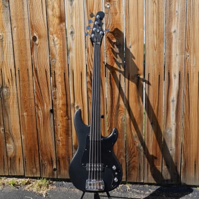 G&L USA Kiloton-5 Fretless Jet Black Satin Frost 5-String Electric Bass w/ Black Tolex Case (2023) image 2