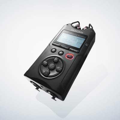 Tascam DR-40X Four Track Digital Audio Recorder and USB Audio Interface DR40X image 4