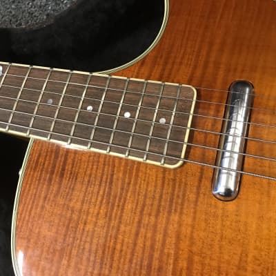 CRAFTER SA-TVMS HYBRID thin body acoustic-electric guitar 2006 in Tiger maple excellent with original hard case image 5