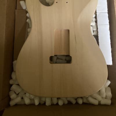 Fender Tele hybrid 2021 Wood image 2
