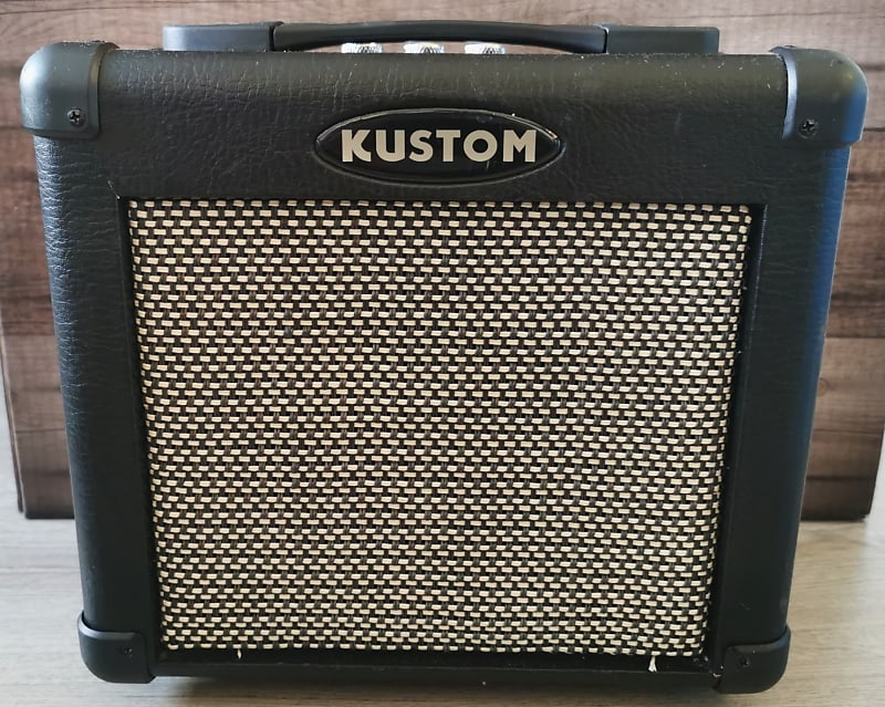 Kustom KGA10 25 Watts Guitar Amplifier Reverb