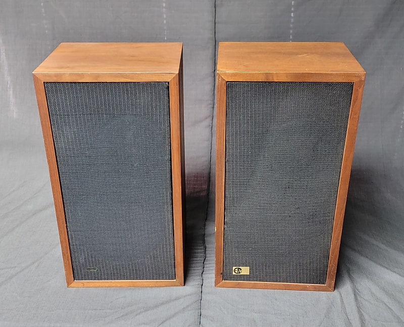 (2) Epicure EPI M 100 Book Shelf Speakers  			