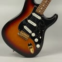 Fender SRV Stratocaster, Born With the Blues 2006 Sunburst