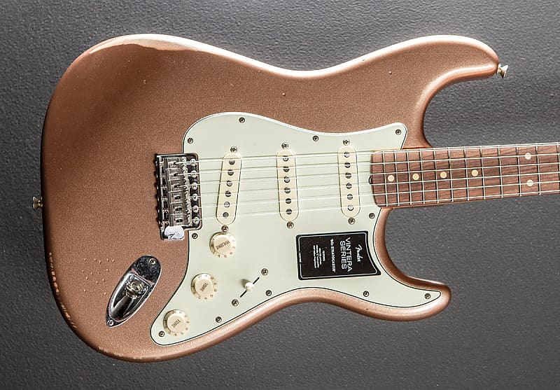 Fender Vintera Road Worn 60’s Stratocaster – Firemist Gold image 1