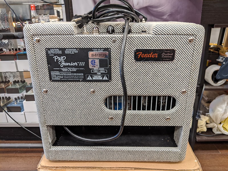 Fender Pro Junior III Limited Edition Grey Tweed