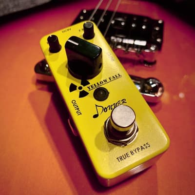 Yellow Fall Analog Delay Guitar Effect Pedal image 5