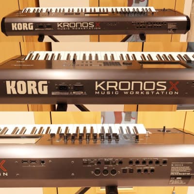 Korg Kronos X 73 Used in mint condition