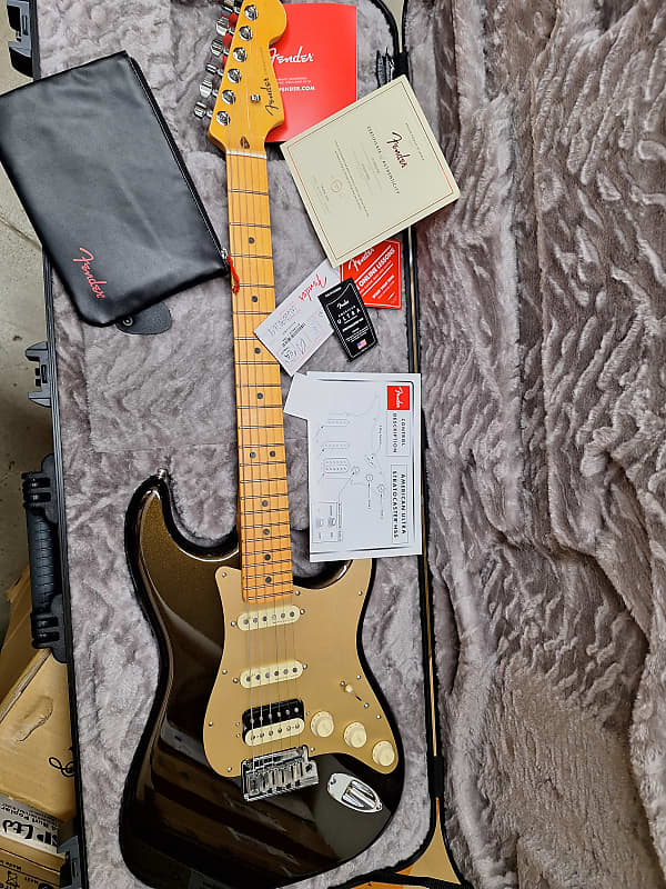 ギター Fender American Ultra StratocasterHSS Fender American Ultra Stratocaster HSS | Reverb Canada