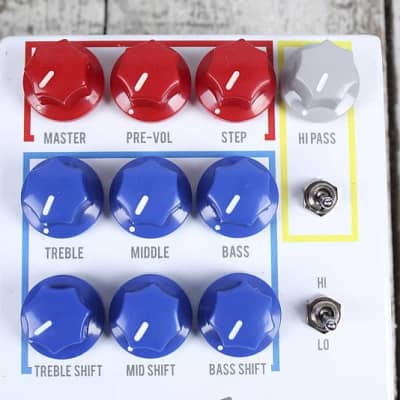 JHS Pedals Colour Box V2 Multi Instrument Preamp and Overdrive Effects Pedal image 3