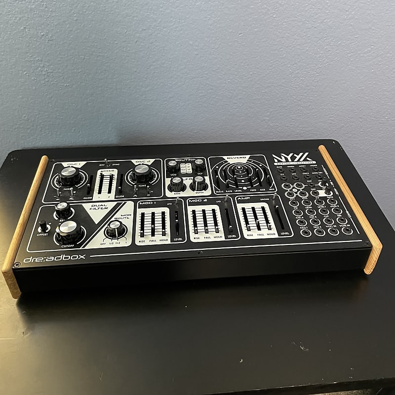 Dreadbox NYX Analog Paraphonic Synthesizer | Reverb