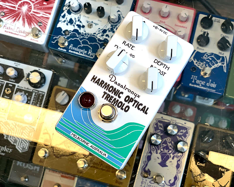 ギター Dazatronyx Optical Tremolo Dazatronyx: Optical Tremolo - YouTube