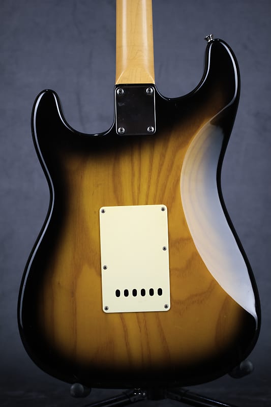 Chandler San Francisco Stratocaster Reissue 57 1999 2 tone