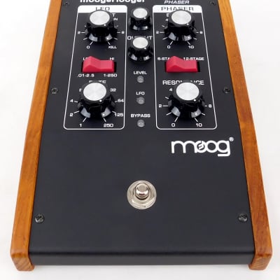 Moog Moogerfooger MF-103 12-Stage Phaser Synth + Fast Neuwertig + 1,5Jahre Garantie image 2