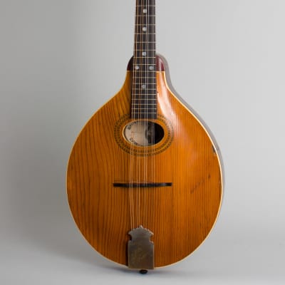 Gibson  Style A-1 Carved Top Mandolin (1910), ser. #9441, original black hard shell case. image 1