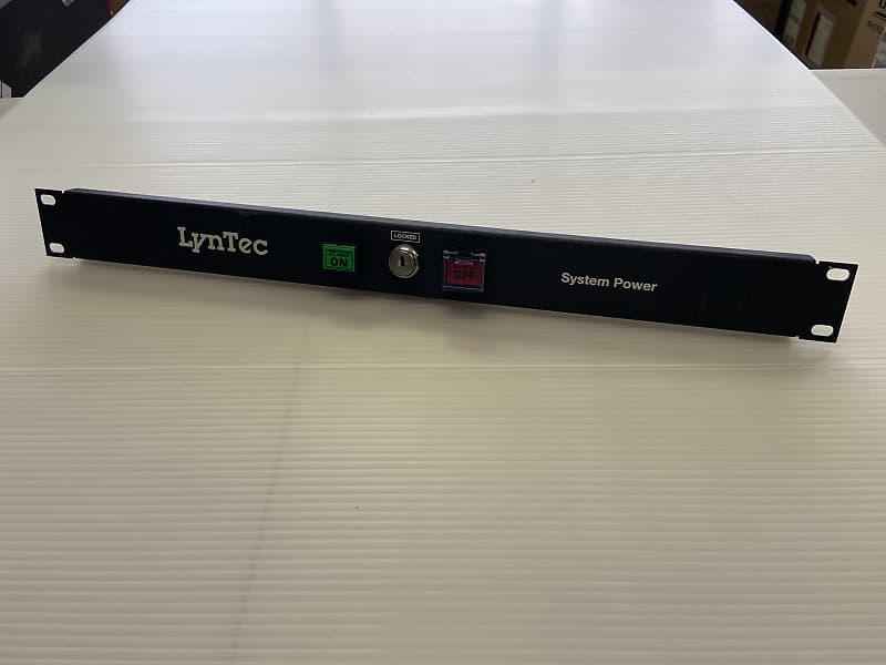 LynTec SS-2LRP Power Rack Panel - Black | Reverb