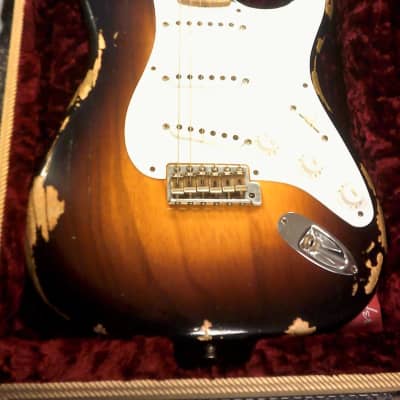 Fender 1954 Heavy Relic Stratocaster Sunburst image 1