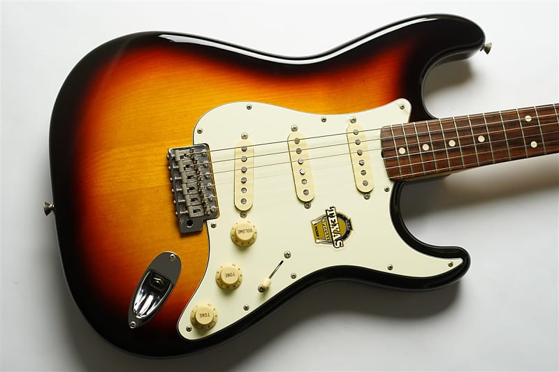 Fender Japan ST62-TX 2014 - 3-Tone Sunburst w/ Fender Hard Case