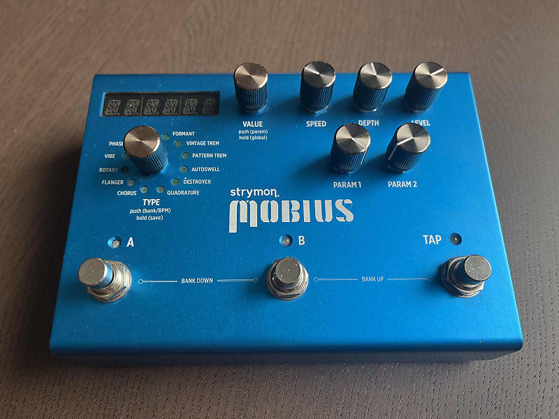 Strymon Mobius
