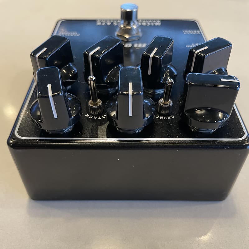Demon FX MicroTubes A7k Bass Pre Amp | Reverb