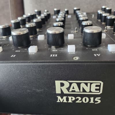 Rane MP2015 - w/Travel Case & Vestax DCR-1200 3 Band Isolater image 4