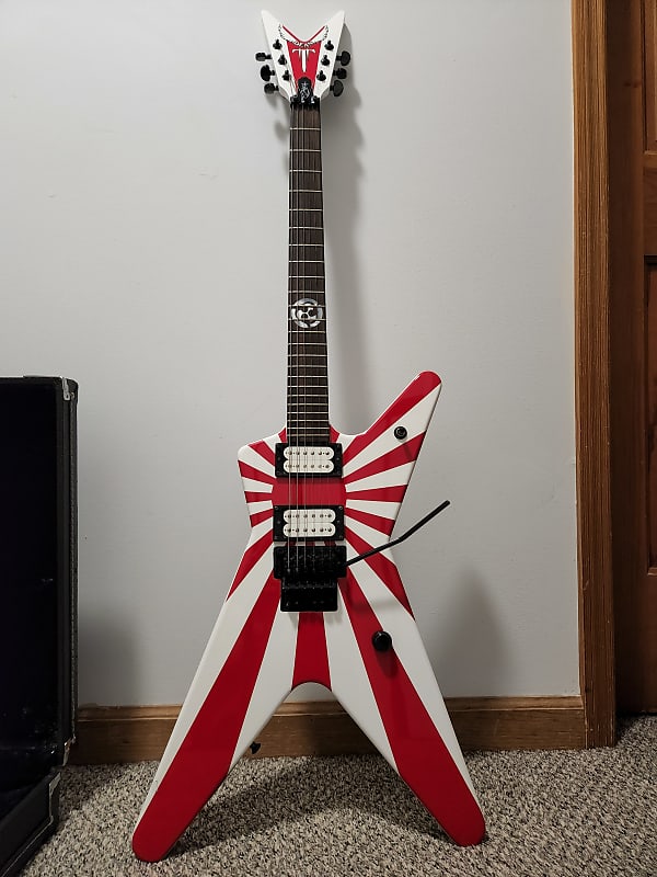 Dean MKH Matt Heafy ML 2008 - Rising Sun | Reverb Dean MKH Matt Heafy ML 2008 - Rising Sun | Reverb