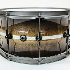 HHG drums 14x7 Contoured White Oak Stave Snare Drum 2017 High Gloss Whisky Burst With White Marine Pearl Inlay And Powder Coated Hardware image 3