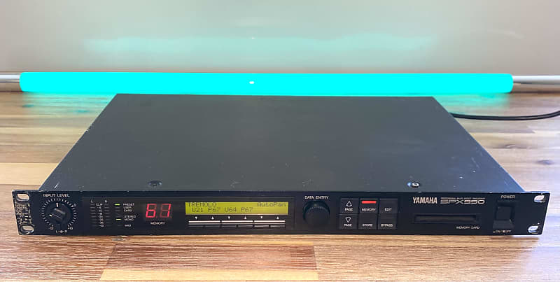 Yamaha SPX990 Professional Multi-Effect Processor 1990s - Black 