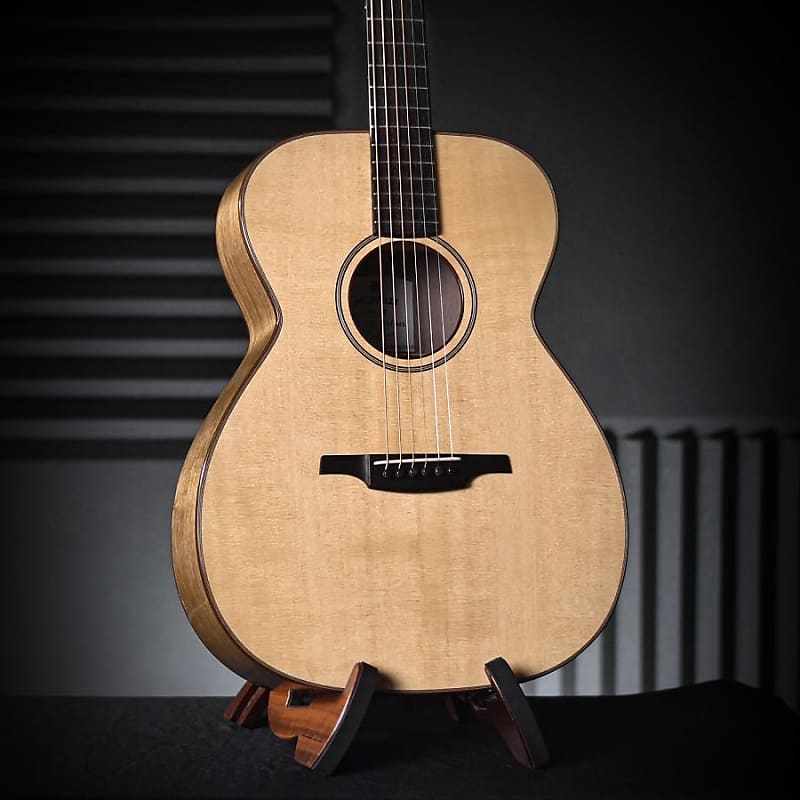 Irish guitar deals brands