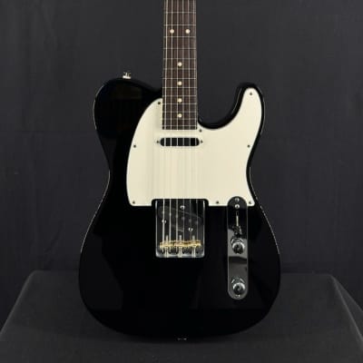 Suhr Classic T in Black with Rosewood Fingerboard image 3