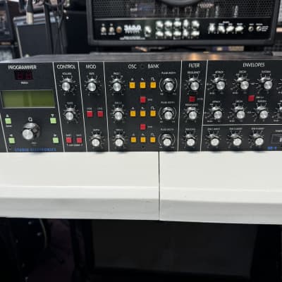 Studio Electronics fashion SE1, MiniMoog Clone