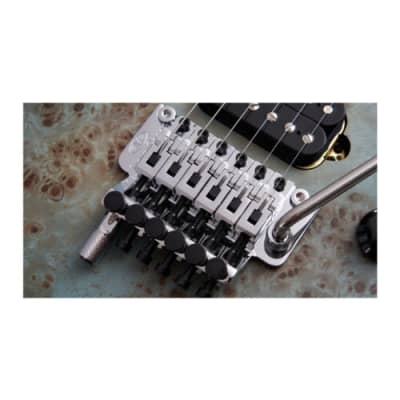 EVH 5150 Series Deluxe Poplar Burl Basswood 6-String Electric Guitar with Ebony Fingerboard (Right-Handed, Aqua Burst) image 9