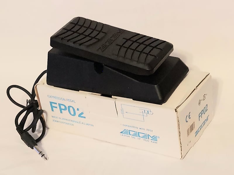 Zoom FP02