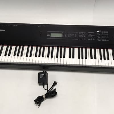 Yamaha S08 88 Key Programmable Synthesizer Keyboard image 1