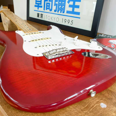 Fender ST 58 VM. MIJ, 'Order Made' '92 - Foto flame  red for sale