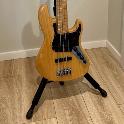 Fender American Deluxe Jazz Bass V 1999 - 2009 | Reverb Canada