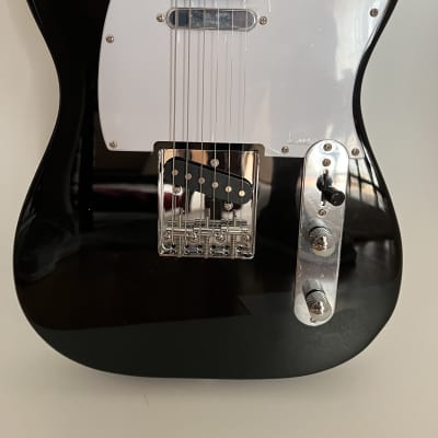 Austin|ATC200BK |Electric-Guitar |6 String |Tele-Style Guitar | Righthand |Cut-A-Way| White Gard | ATC200SB | Classic | Black | Solid Body image 4