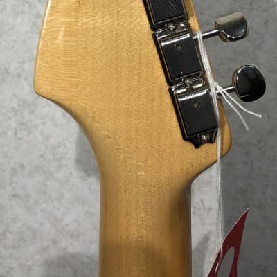 Fender 60th Anniversary American Vintage '54 Stratocaster  2-Color Sunburst image 8