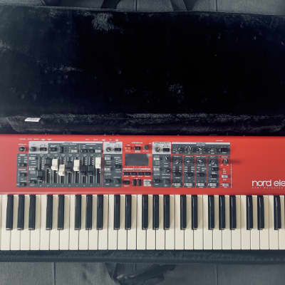 Nord Electro 6D 61 + Original case + Pedal + Worship programs