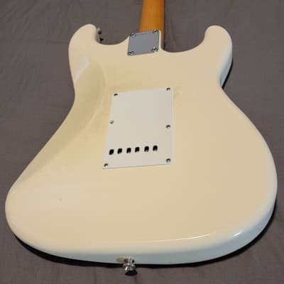 Fender MIJ (1988) 1969 Reissue Stratocaster, w/Billy Gibbons Red Devils! image 6