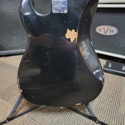 Fender Custom Shop '58 Precision Bass Relic - Black paint over 3 Tone Sunburst image 11