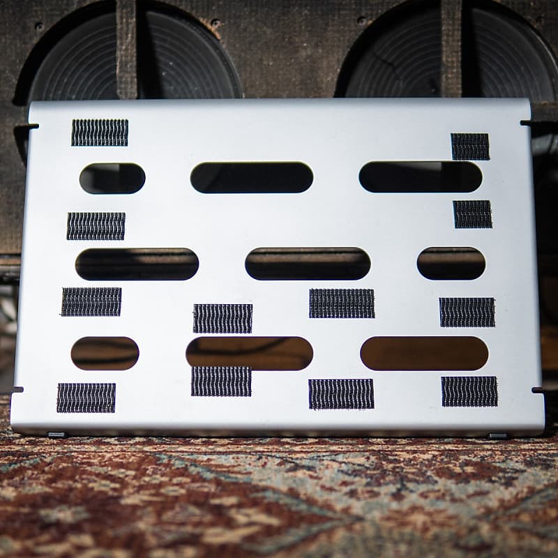 Mono Pedalboard Small w/M80 Case Used Reverb