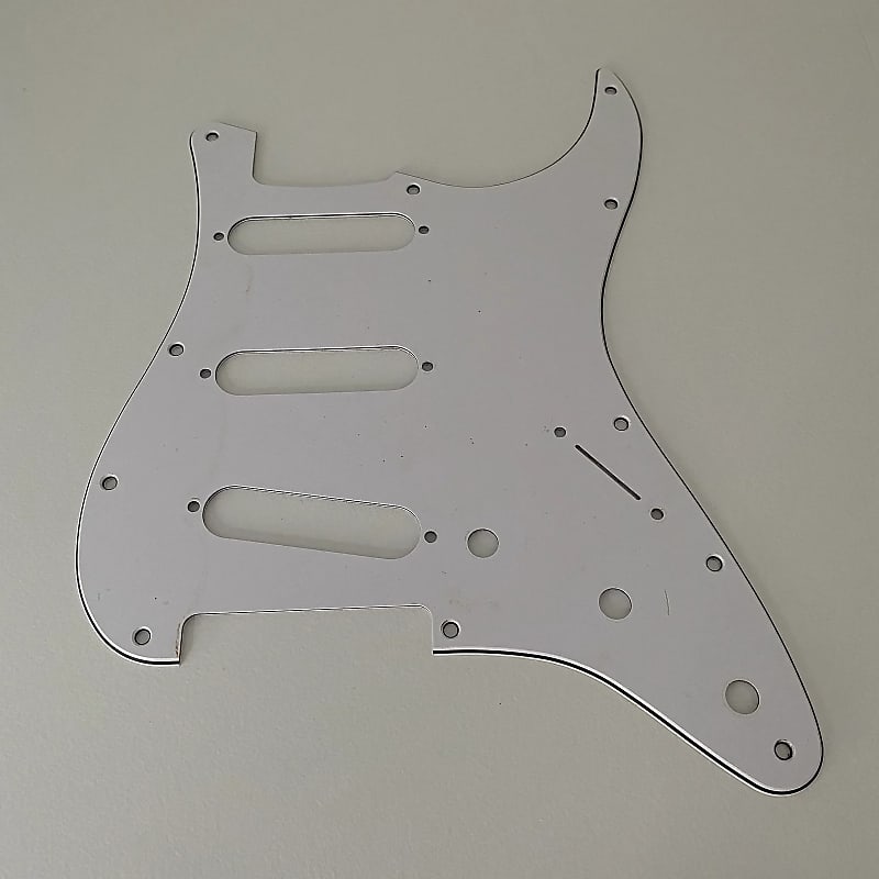Fender 099-1360-000 American Standard Stratocaster 11-Hole Pickguard 3-Ply ('09 - '18) 2010s White image 1